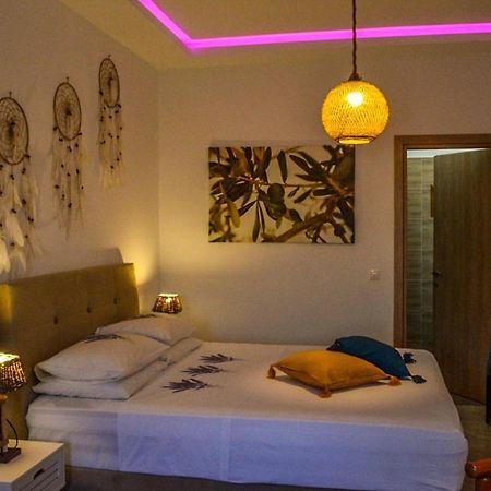 Golden Mile Studio-Apartment Ípszosz Kültér fotó