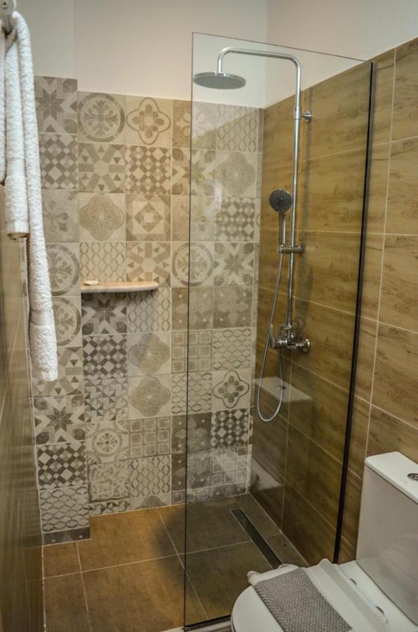 Golden Mile Studio-Apartment Ípszosz Kültér fotó